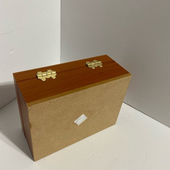 3D LASER CUT SEA DOLPHIN KEEPSAKE JEWELRY  WOOD CEDAR PICTURE TOP BOX - Picture 2 of 3